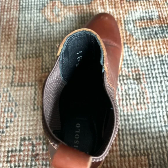 Nisolo Carmen Chelsea Boots - Picture 6 of 6